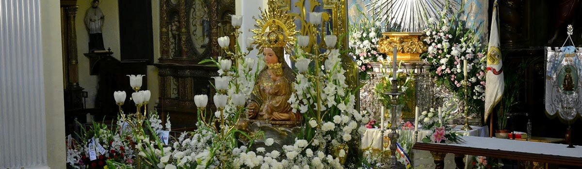 Virgen de la Peana