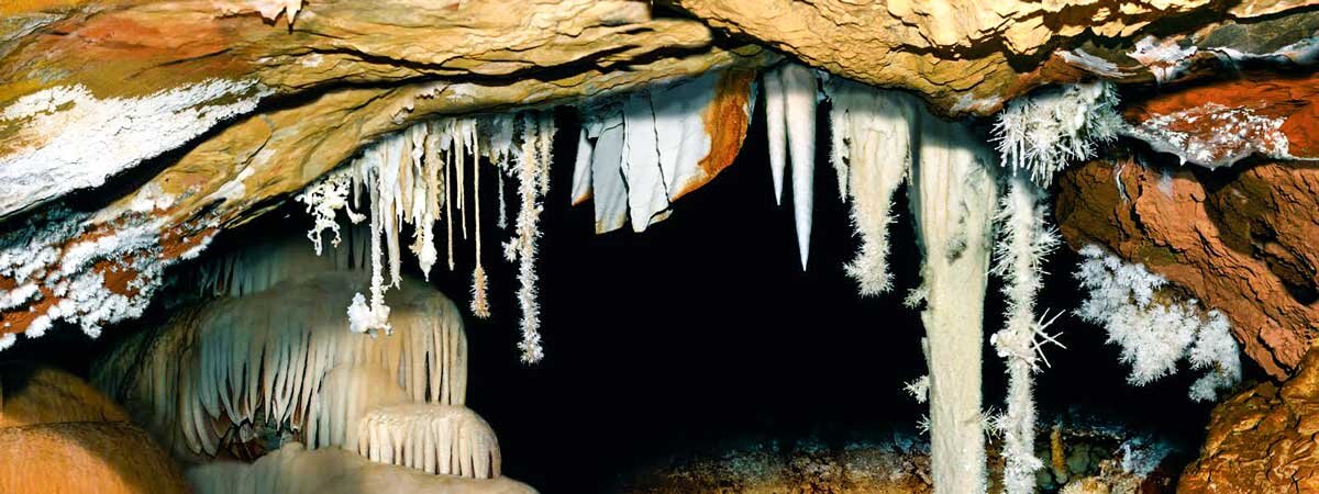 Cueva del Castañar