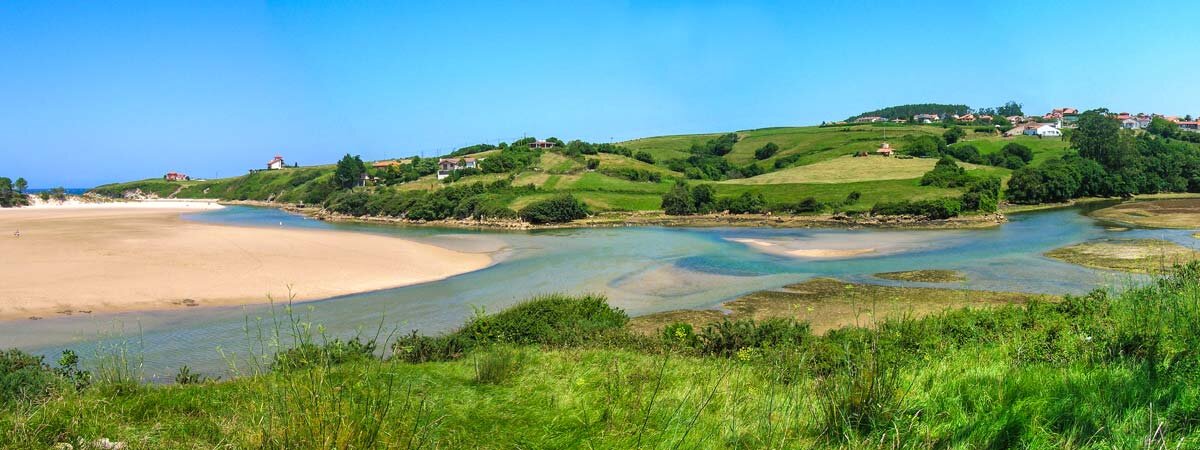 Playa de Oyambre