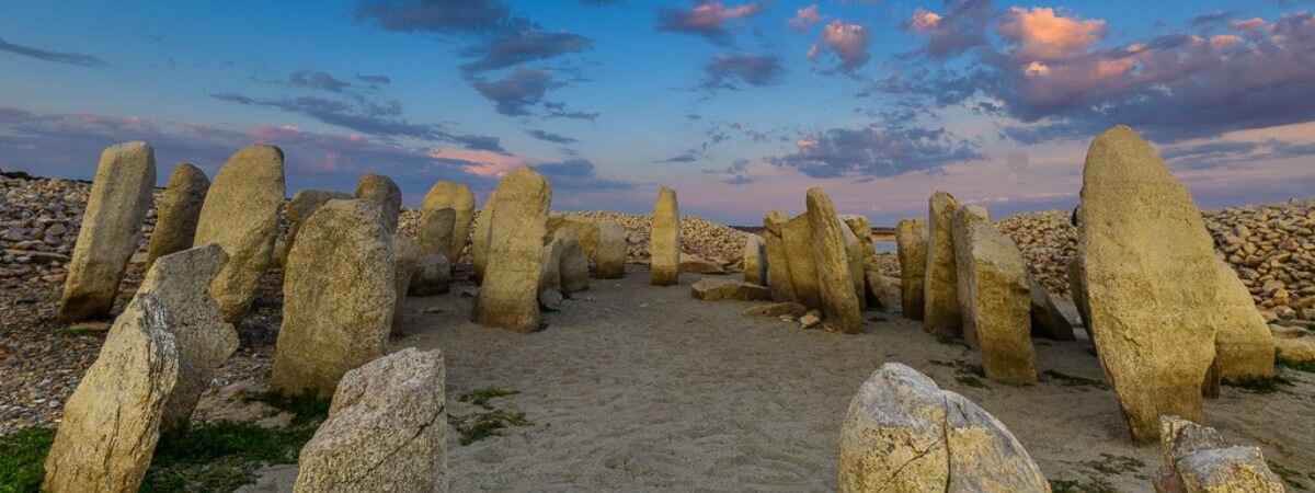 Dolmen de Guadalperal en época de sequía. | Rafael Ruiz Fuente (Cedida por Ayto. El Gordo y Mancomunidad de Campo Arañuelo