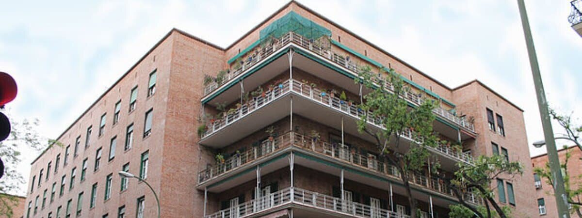 Mítica esquina con balcones de la casa de las flores. | wikimedia