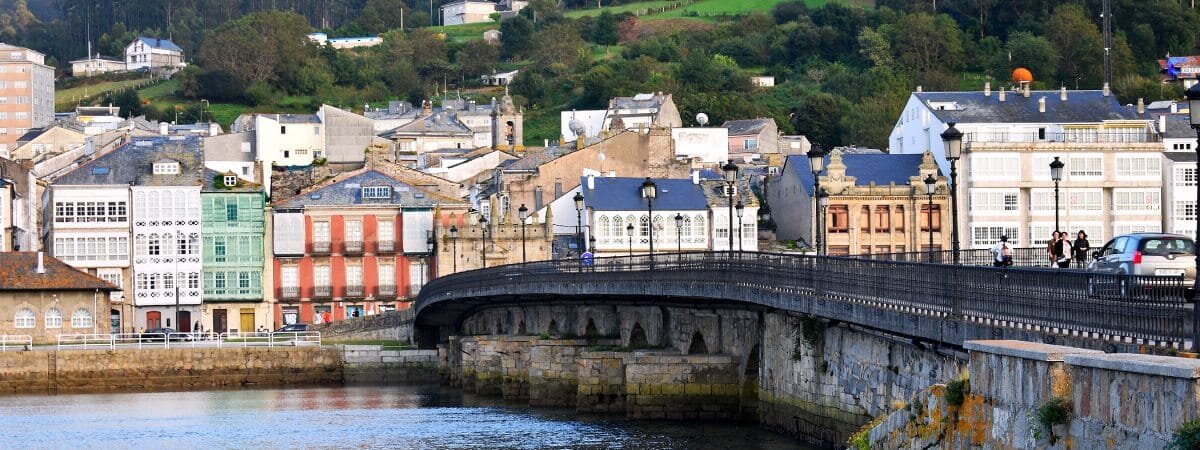 Puente de Viveiro. | Shutterstock