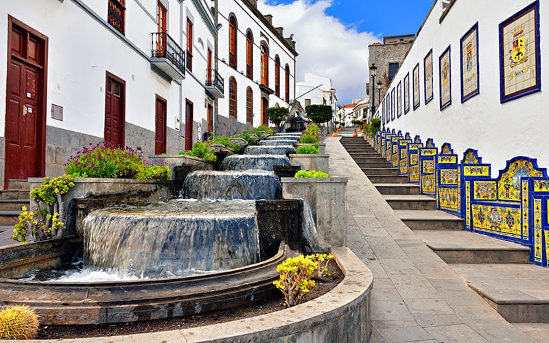 Paseo de Gran Canaria en Firgas fuentes más curiosas de España