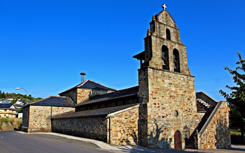 Iglesia de Santa María en Lillo del Bierzo