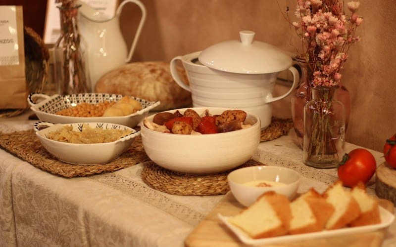 Comer en la A-6 cocido maragato astorga