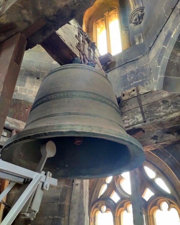 La campana de la Catedral de Oviedo es la más antigua de España
