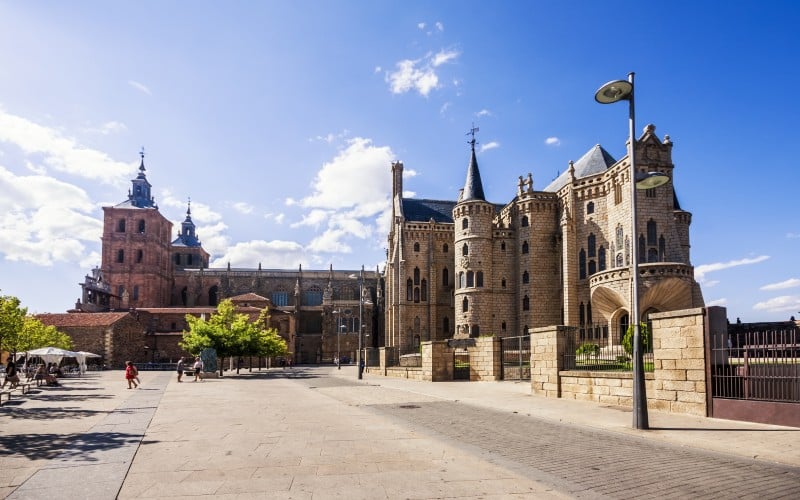 Plaza de la catedral de Astorga