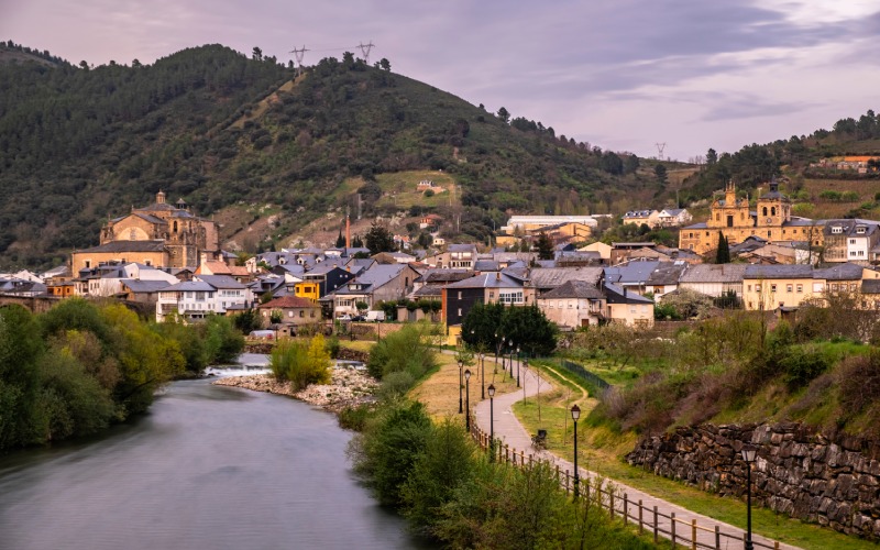 Villafranca del Bierzo, donde los días de calor extremo son más soportables