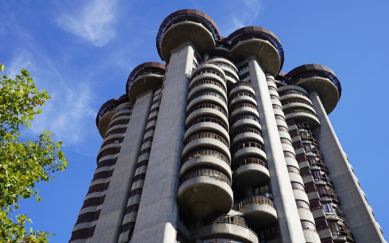 Torres Blancas