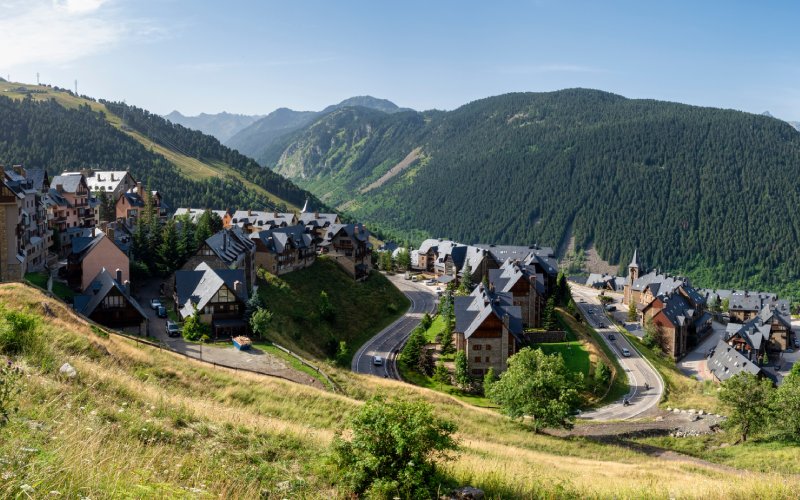 Así luce Baqueira sin nieve
