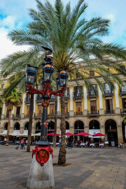 farolas de la Plaza Real de Barcelona