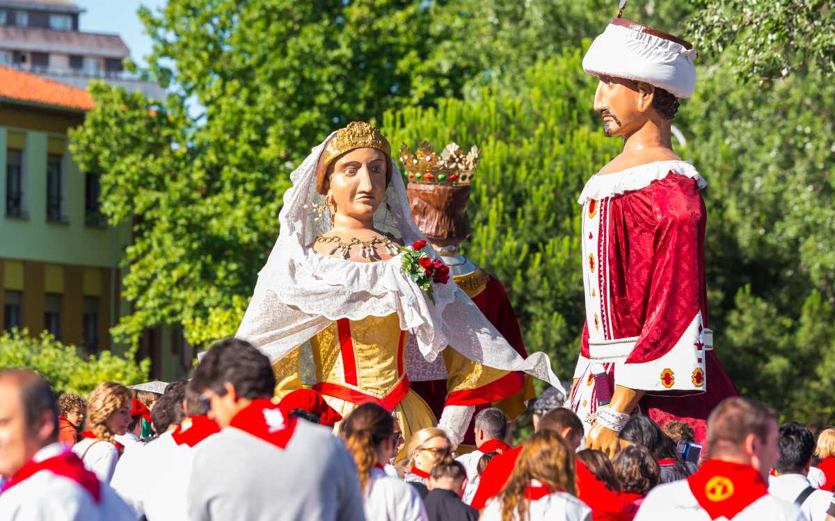 Cabezudos en las fiestas de San Fermín