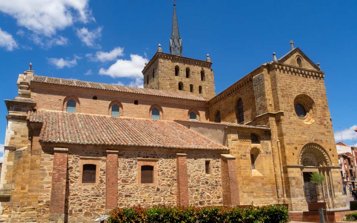 Iglesia de Santa María del Azogue, Benavente
