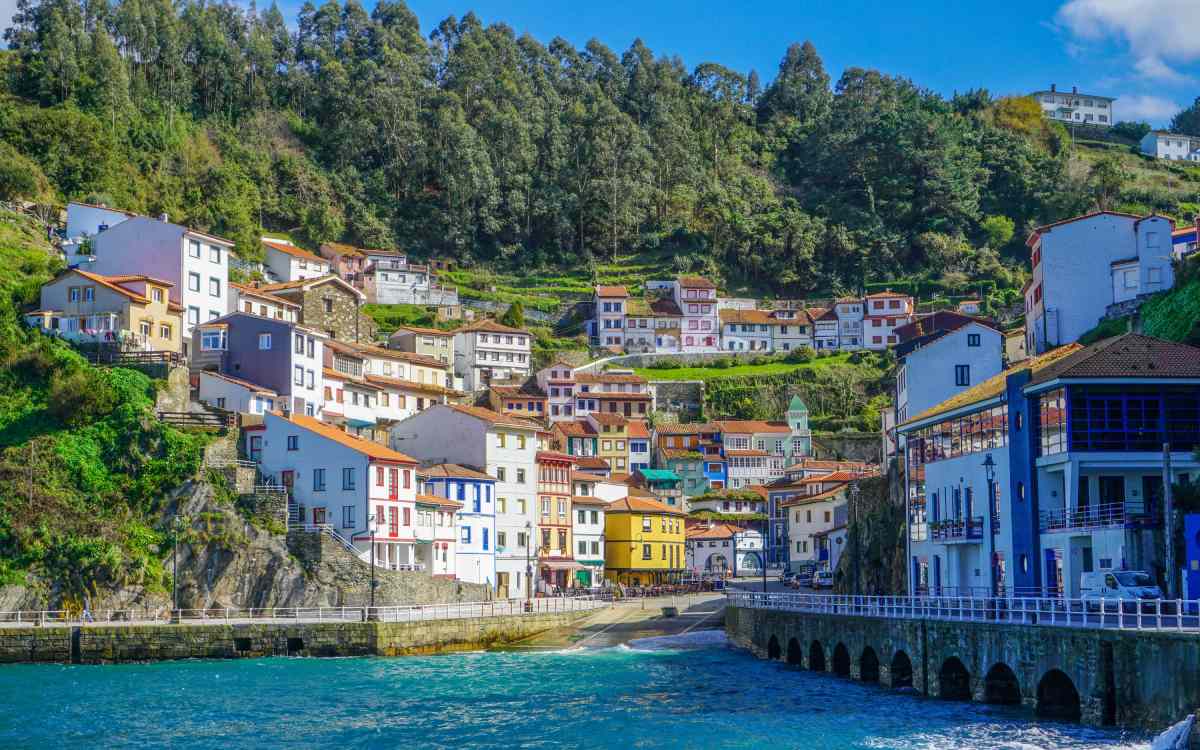 Cudillero