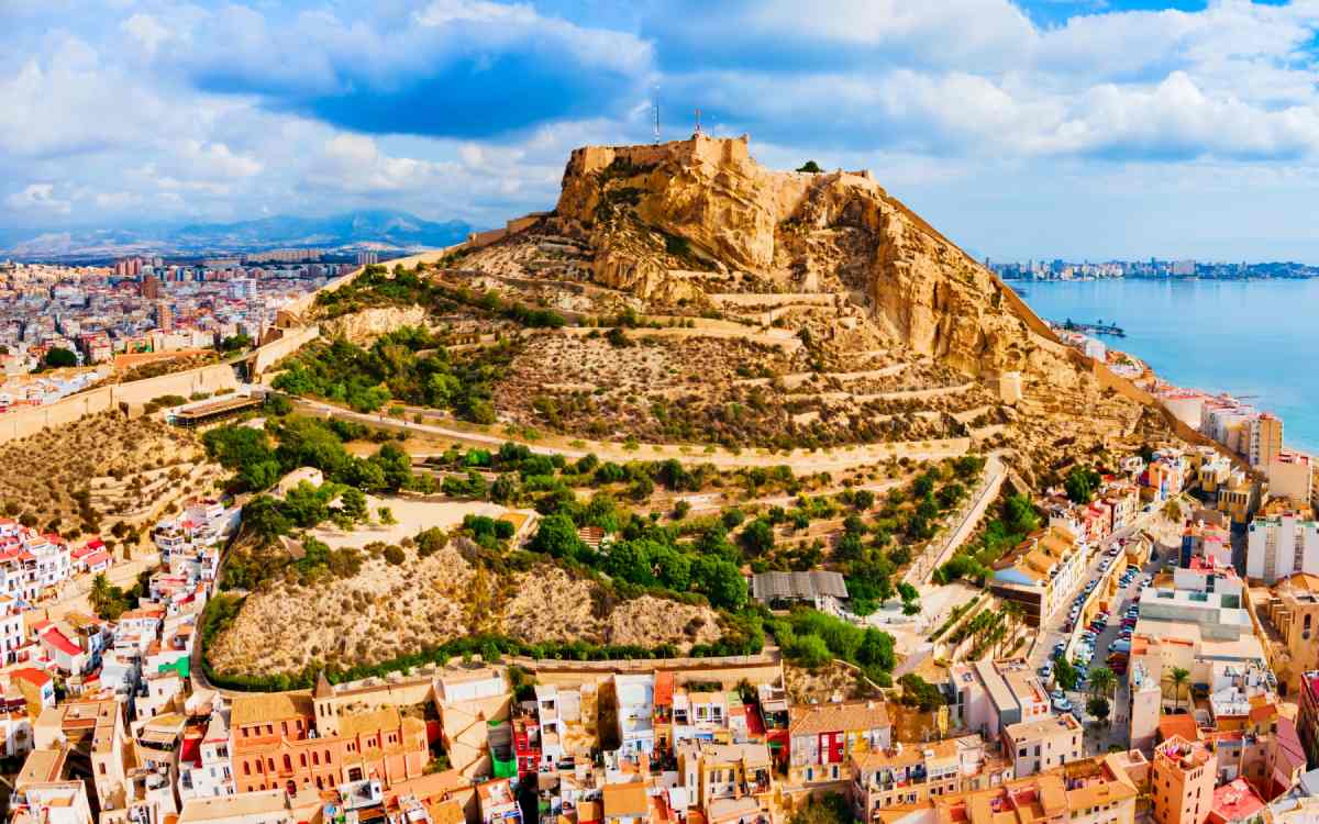 Castillo de Santa Bárbara