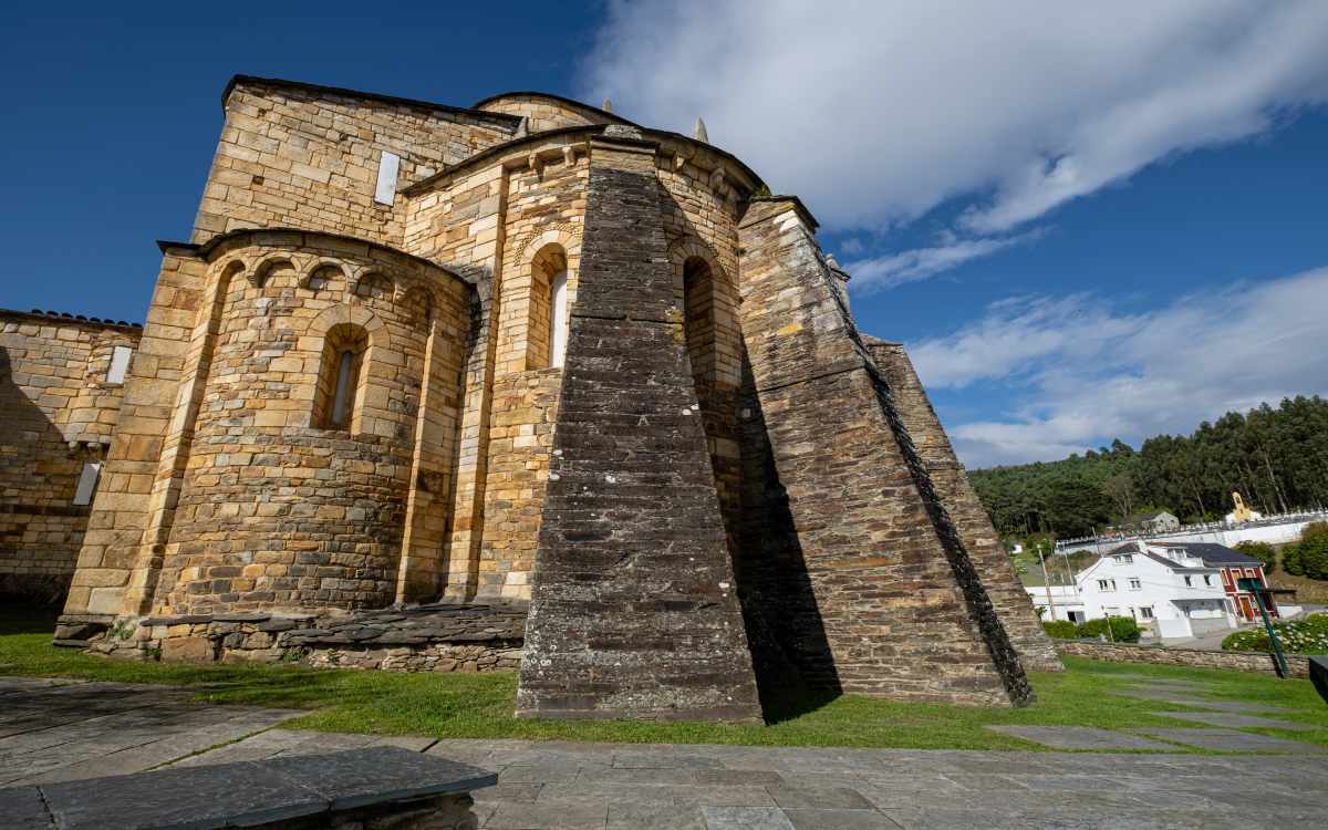 Basílica de San Martiño de Mondoñedo