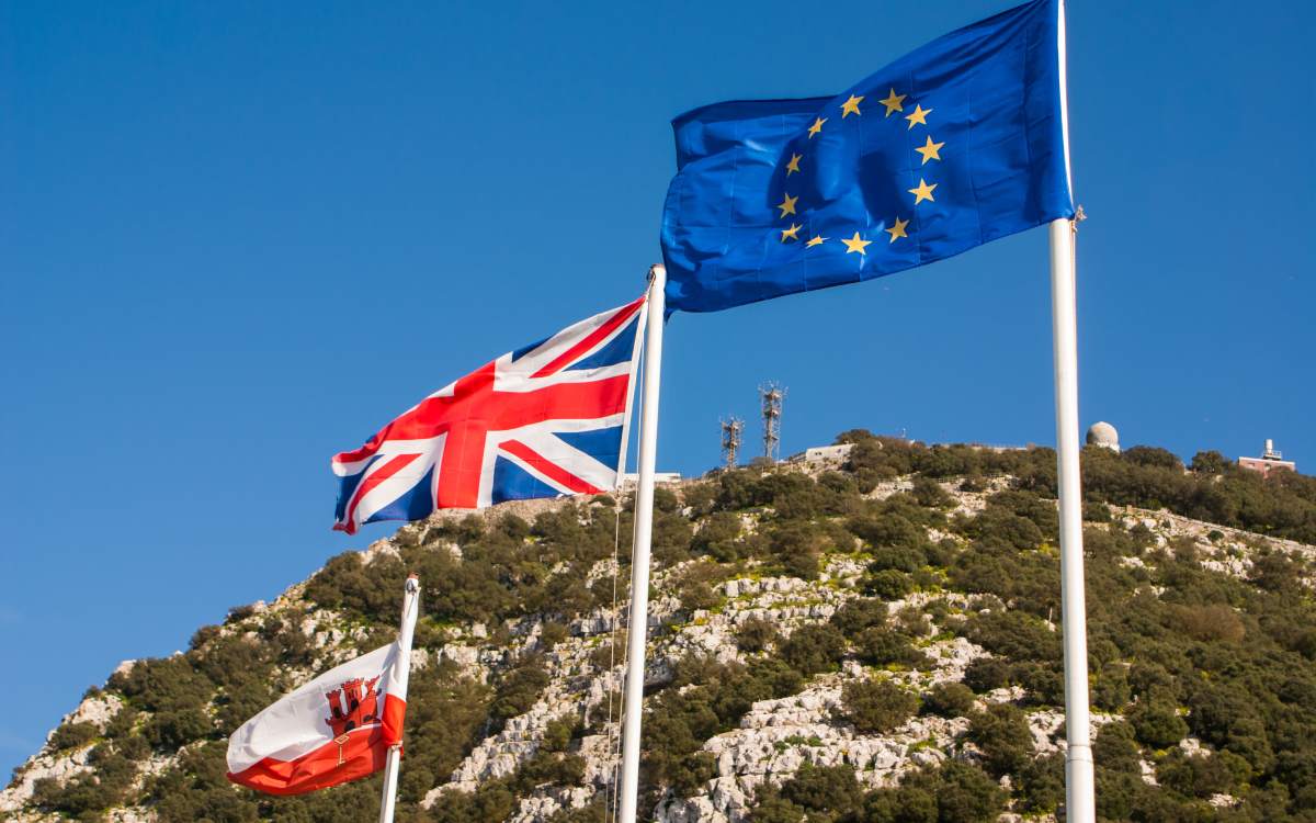 Banderas de la Unión Europea, Reino Unido y Gibraltar