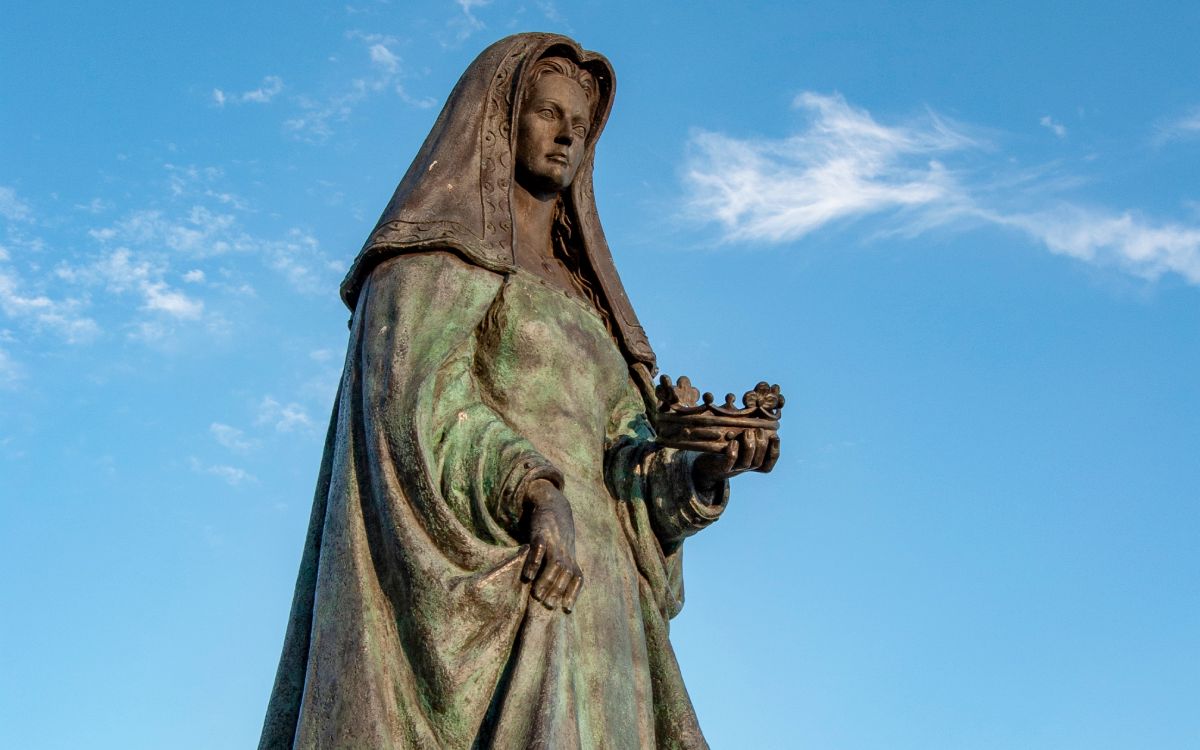 Escultura de Juana de Castilla