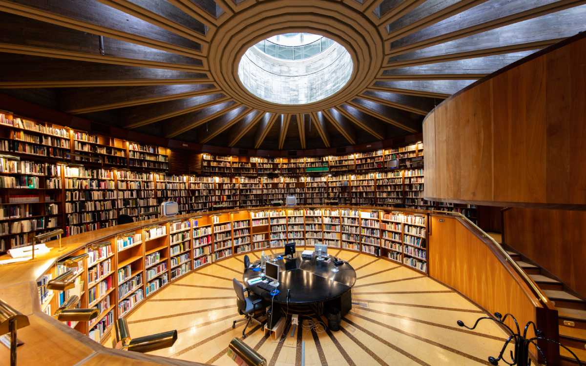 Biblioteca del Instituto del Patrimonio Cultural de España