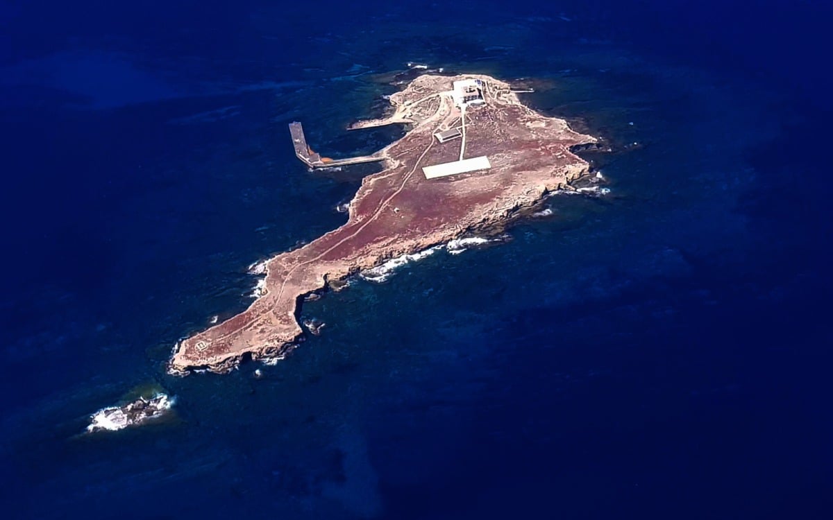 Isla de Alborán e Islote de la Nube