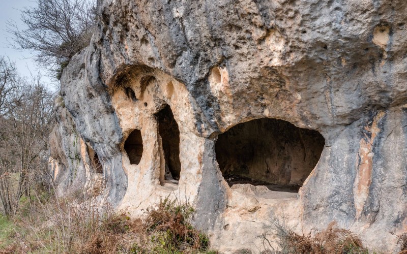 Cuevas artificiales de Markinez