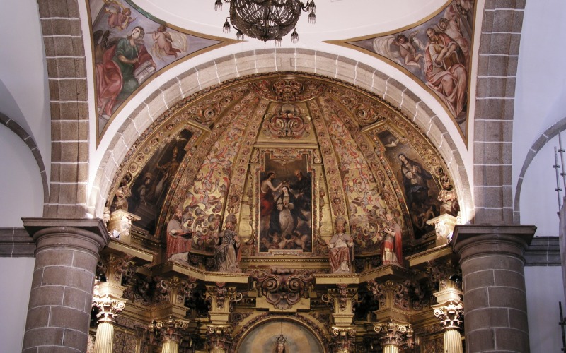 Interior de la Iglesia de Nuestra Señora de la Asunción.