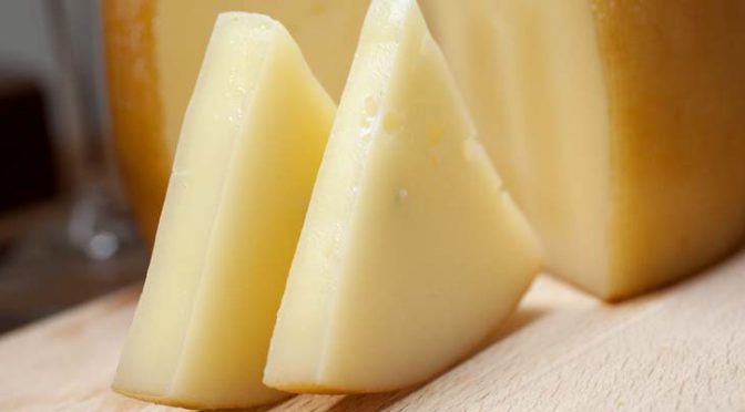 queso Idiazábal, Elaboración y propiedades del queso Idiazábal