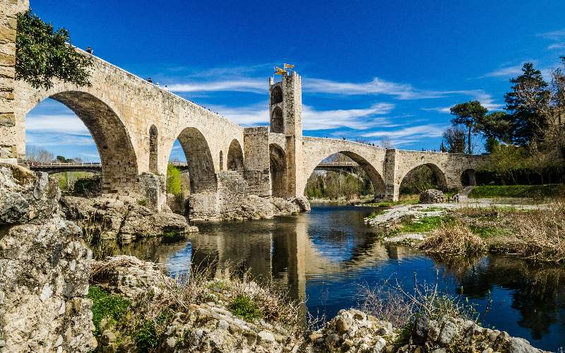 Puente medieval de Besalú