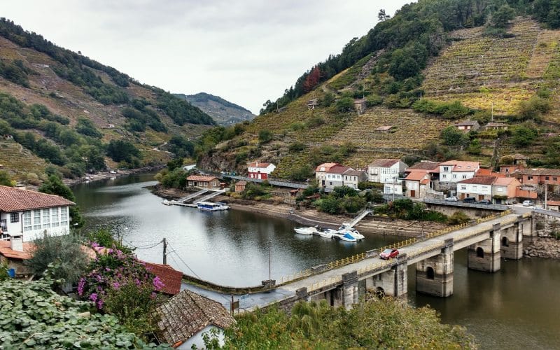 Belesar, Galicia