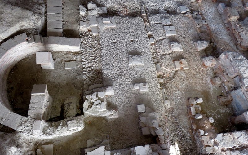 Restos de la estructura de la Casa de Hippolytus