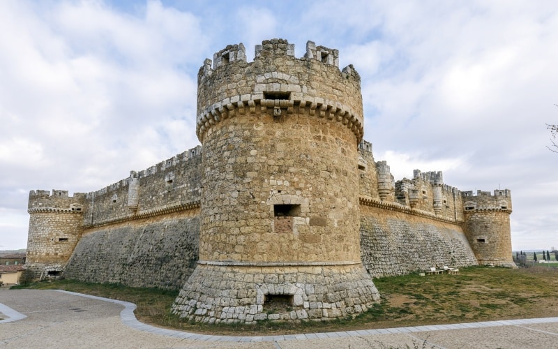 Uno de los torreones del castillo