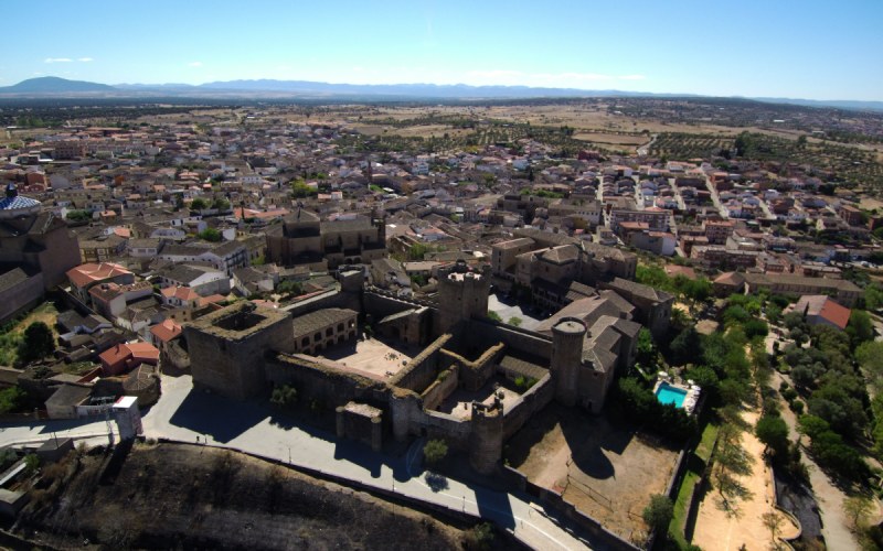 Castillo de Oropesa desde el aire