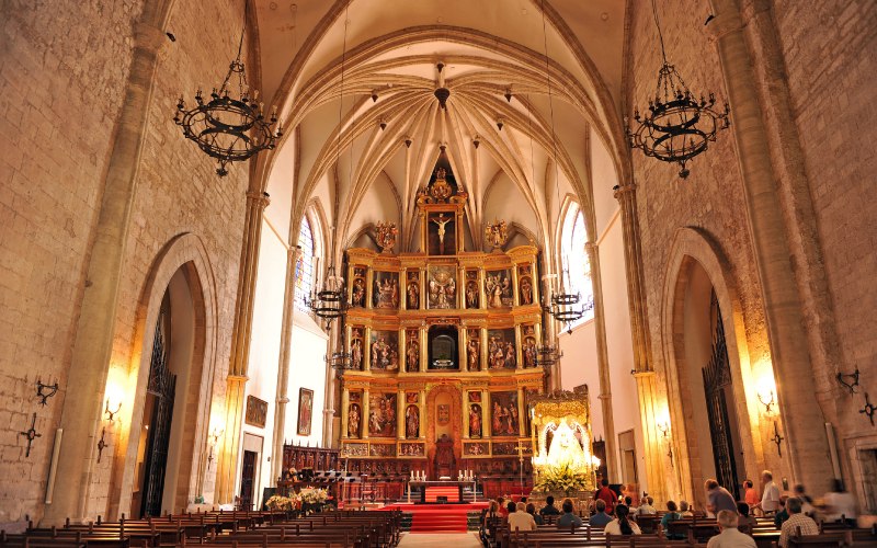 Interior de la catedral de Ciudad Real