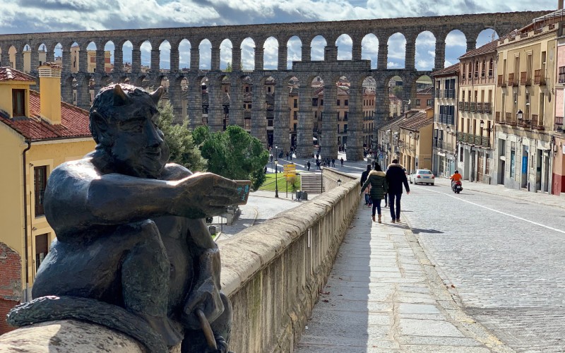 La leyenda del acueducto de Segovia: una obra del diablo