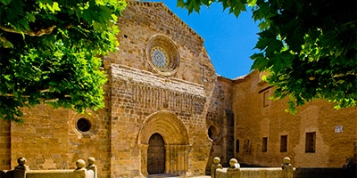 Una de las entradas del Monasterio de Veruela
