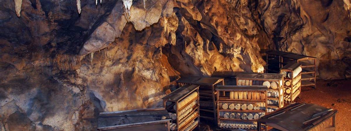 Cueva comunitaria para afinar el Gamonéu