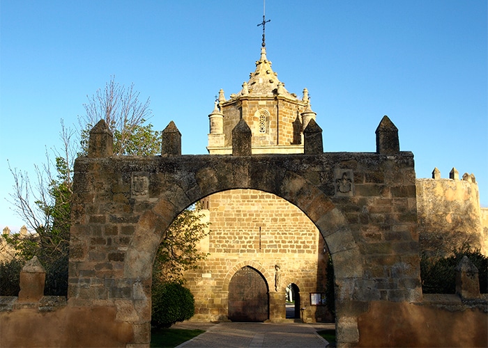 Puerta principal de Monasterio de Veruela