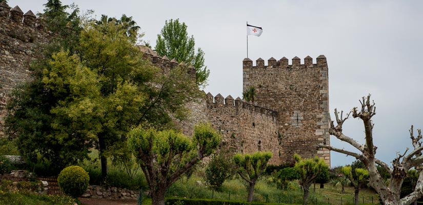 imagen_blog_viajes_castillos-templarios-de-espana_castillo-jerez-de-los-caballeros_flickr