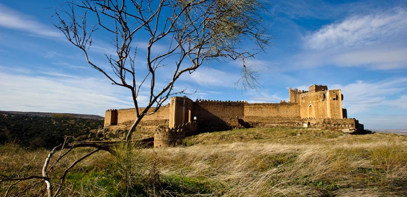 imagen_blog_viajes_castillos-templarios-de-espana_castillo-montalban