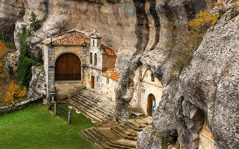 ermitas más curiosas, Ermita de San Bernabé