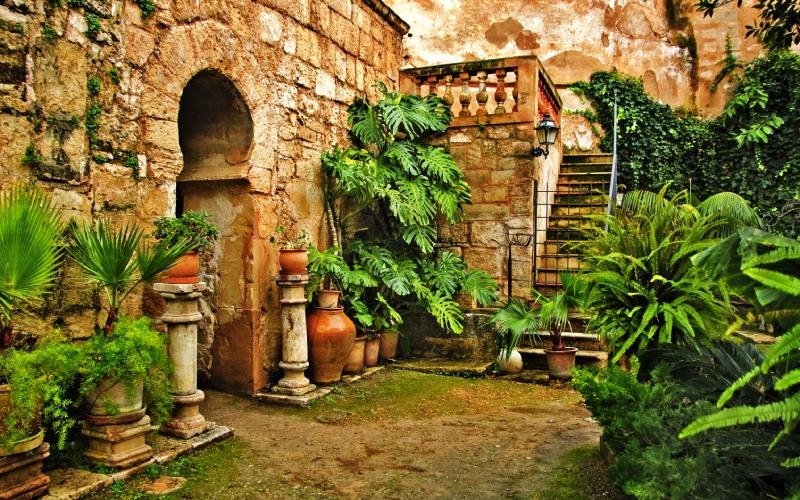 Jardín del baño árabe de Palma