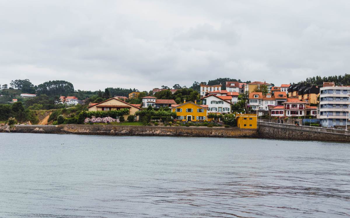 La costera villa de Luanco