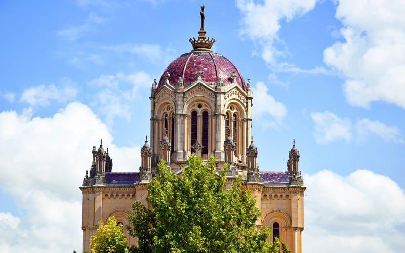 Panteón de la Duquesa del Sevillano o de la Condesa de la Vega del Pozo en Guadalajara