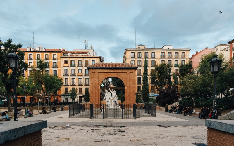 Plaza del Dos de Mayo, recordatorio de la historia