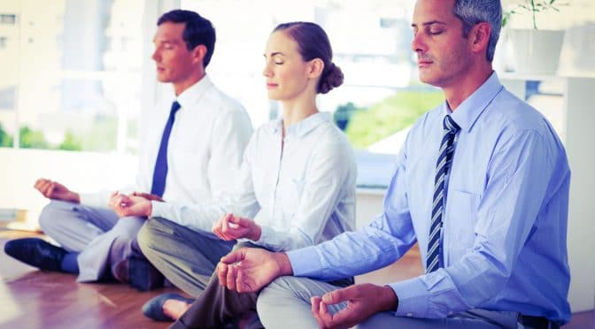 Mindfulness, Mindfulness (o la moda de meditar con tus compañeros de trabajo)
