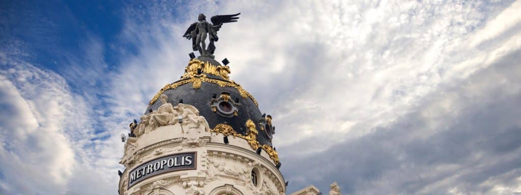 estatuas de Madrid, Las estatuas que vigilan Madrid desde las alturas