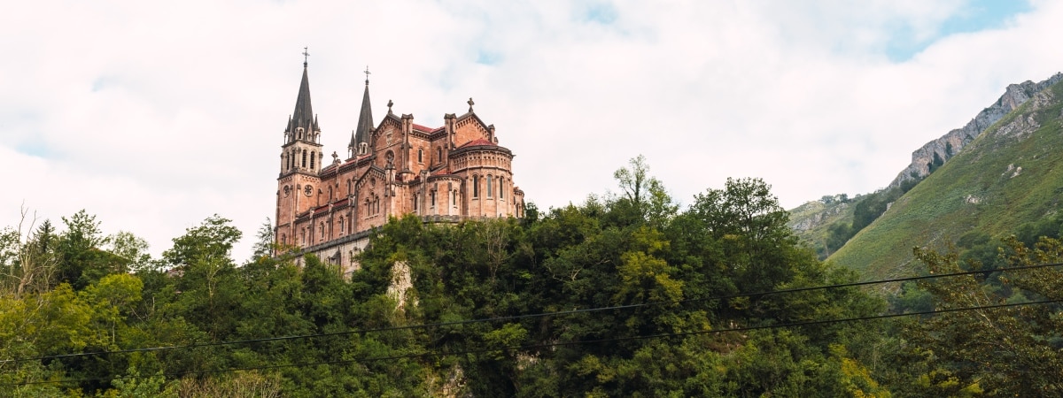 Qué ver en Covadonga, el gran santuario de Asturias