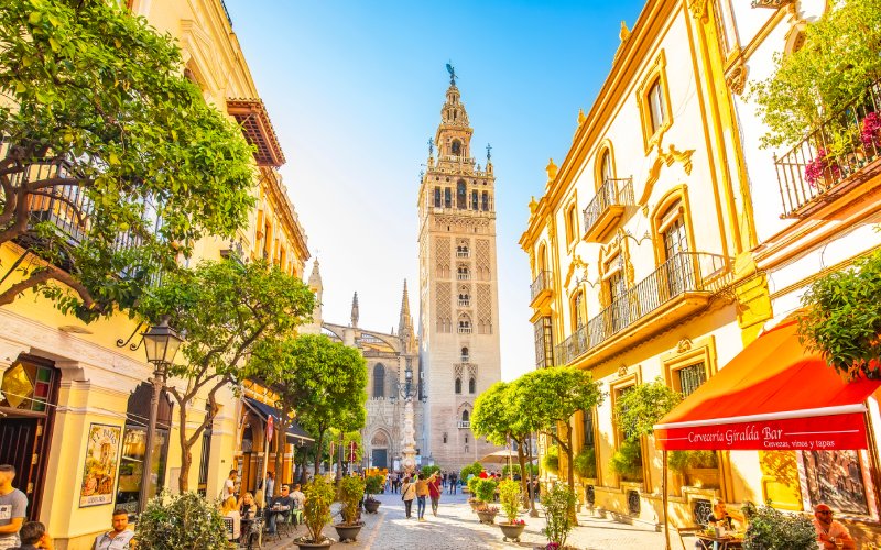 La Giralda es uno de los símbolos de Sevilla