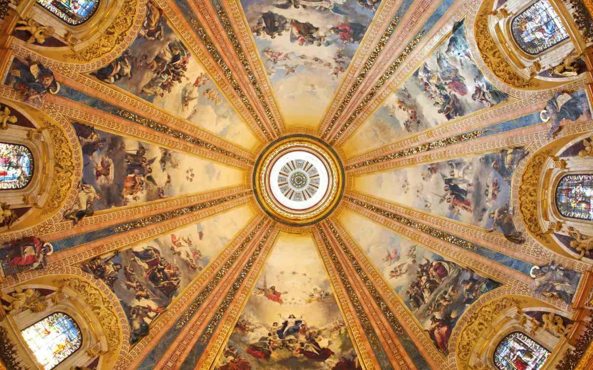 La gran cúpula con frescos