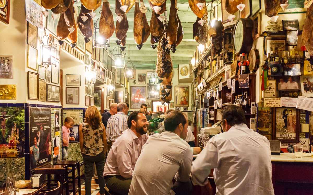 Bar de tapas en Sevilla